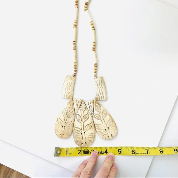 Vintage 1970s Artisan Etched Bone Statement Necklace - Picture 17 of 17